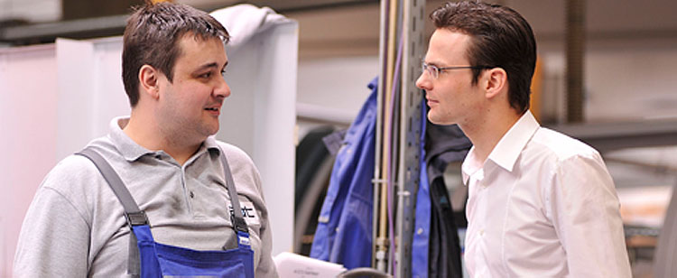 Mitarbeiter Produktion im Gspräch