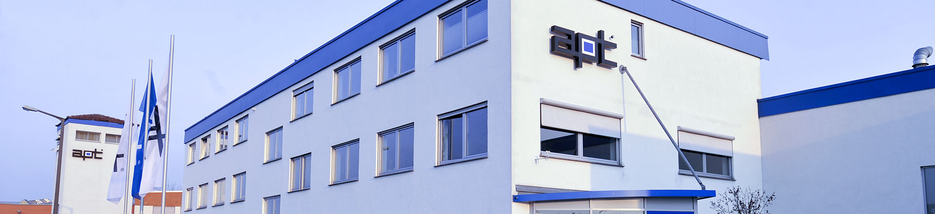 apt unternehmensgebäude